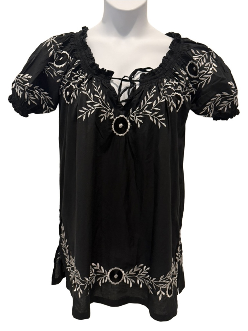 Gretchen Scott Black Embroidered Peasant Top - Medium